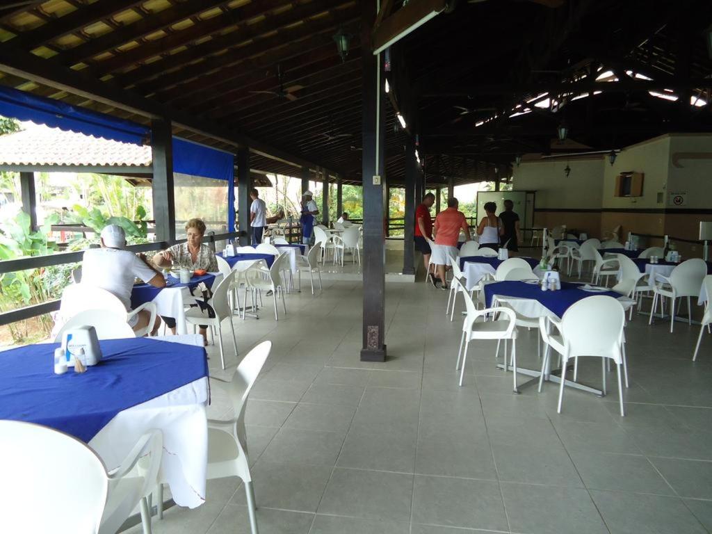  Wembley Tenis Ubatuba