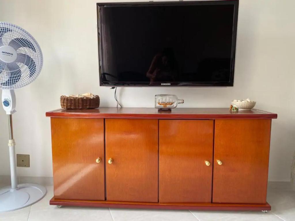  APTO DE FRENTE PARA O MAR - CARAGUATATUBA.