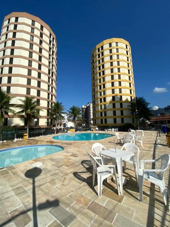  APTO DE FRENTE PARA O MAR - CARAGUATATUBA.