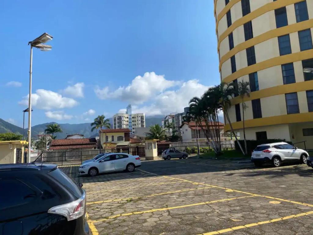  APTO DE FRENTE PARA O MAR - CARAGUATATUBA.