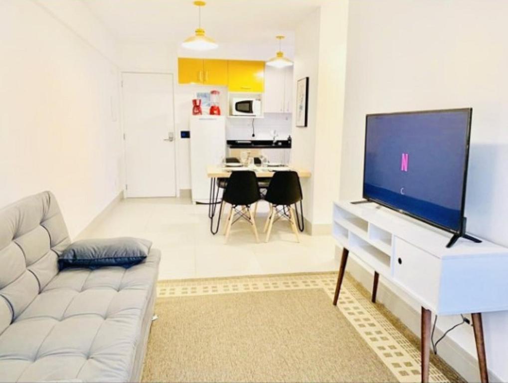  Ap luxo Oscar Freire c/ garagem e internet rápida cd303