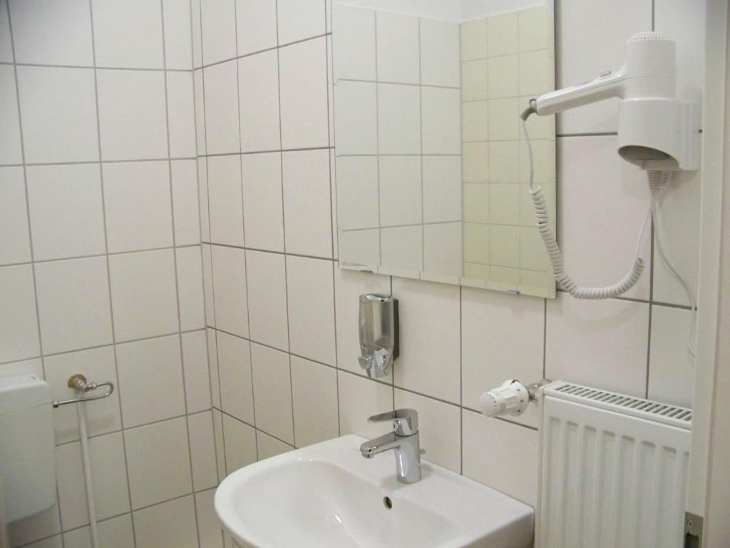 Koupelna v ubytování Hotel Amadeus Central