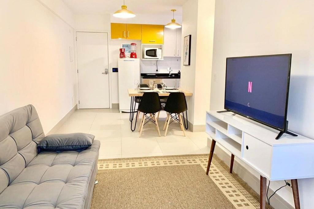  Ap luxo Oscar Freire c/ garagem e internet rápida cd303
