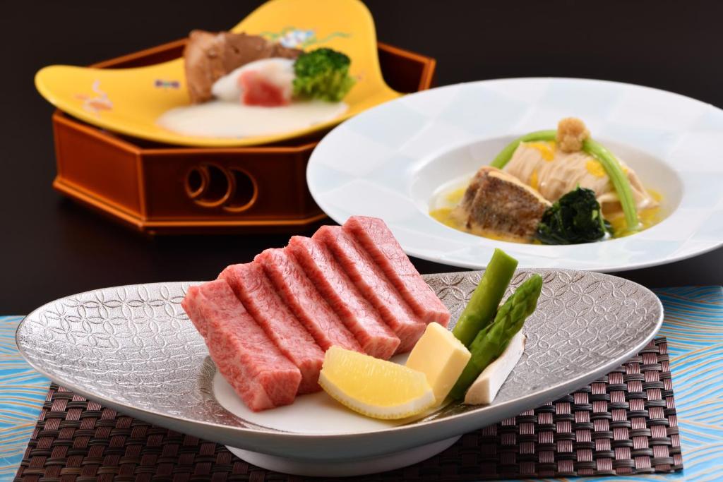 Breakfast options na available sa mga guest sa Ogoto Onsen Yunoyado Komolebi