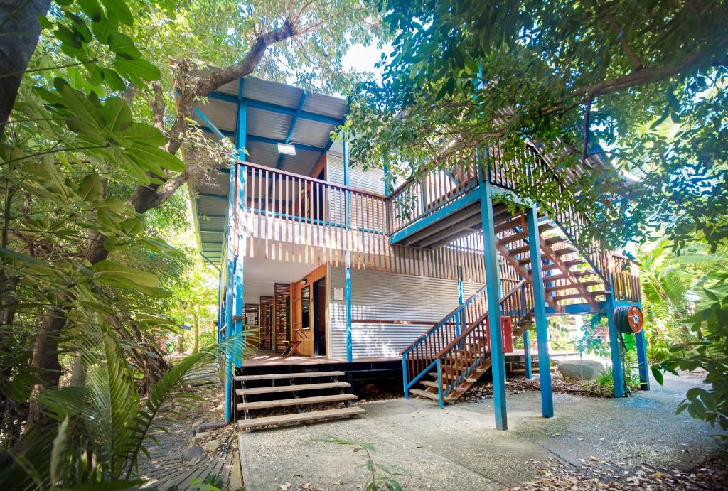 Magnums Accommodation Airlie Beach - Adults only Magnums Accommodation Airlie Beach - Adults only