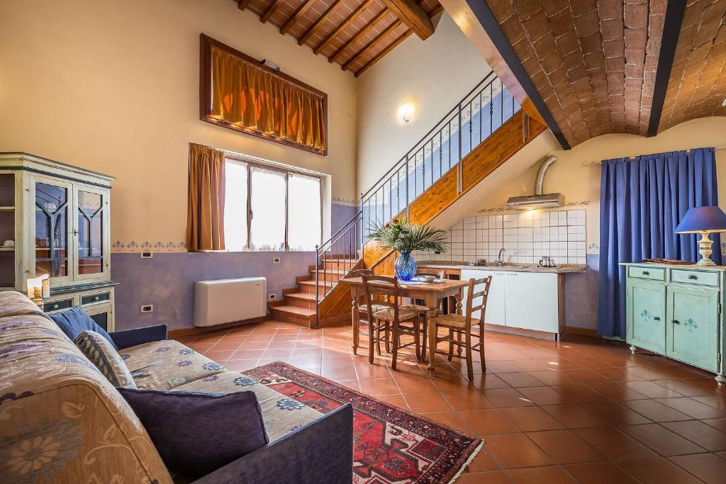 Posezení v ubytování Il Borgo di Villa Castelletti Country Hotel