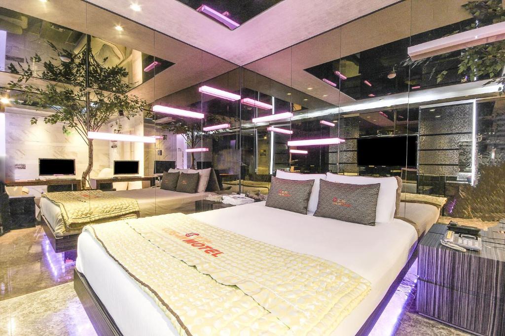 Posezení v ubytování Login Hotel