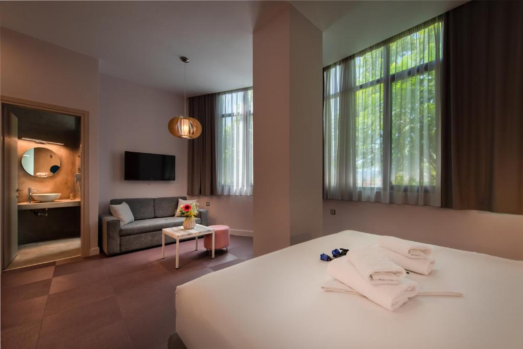 Avra Nafpliou - Resim 21