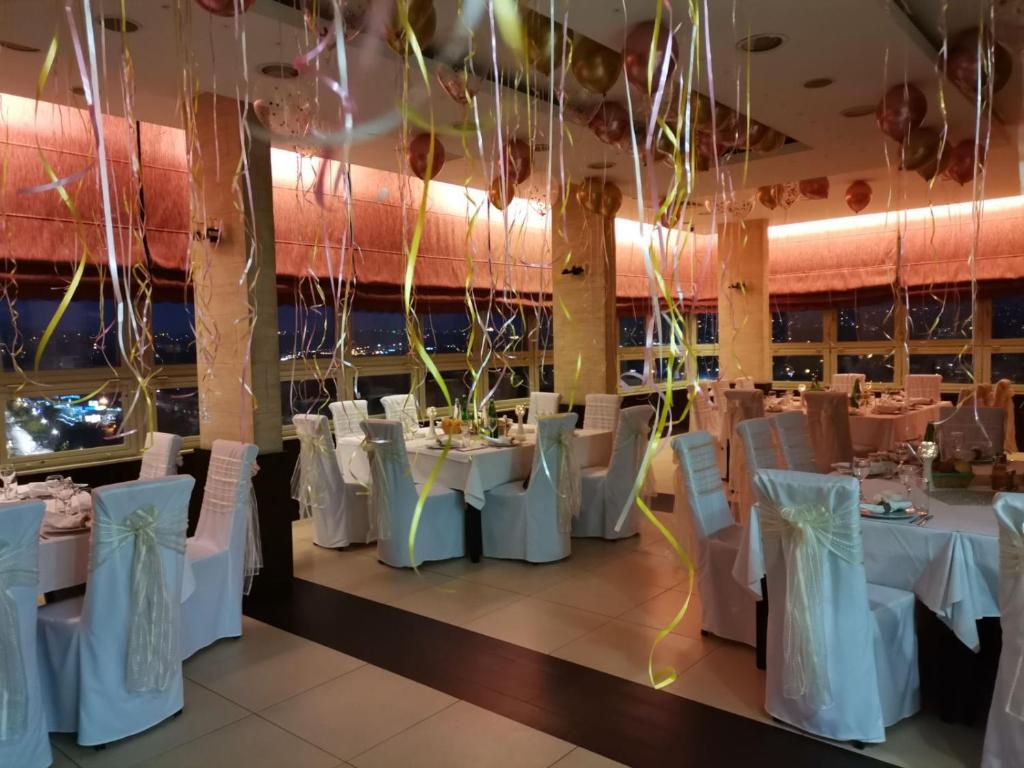 Hotel Srbija-FREE PARKING - Resim 18