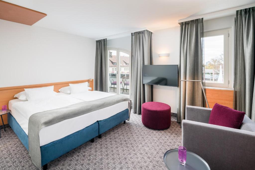 Postel nebo postele na pokoji v ubytování Best Western Plus Hotel Fellbach-Stuttgart
