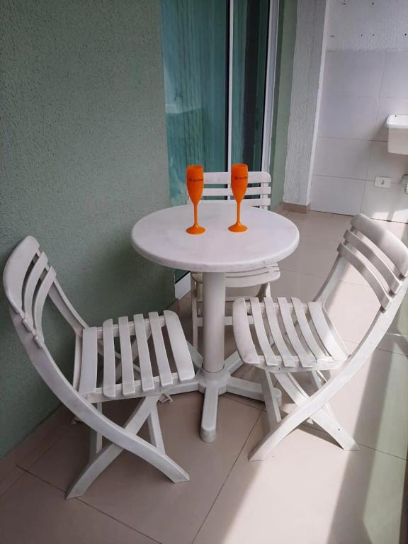  Excelente apartamento em Caiobá/PR a 450 m do mar!