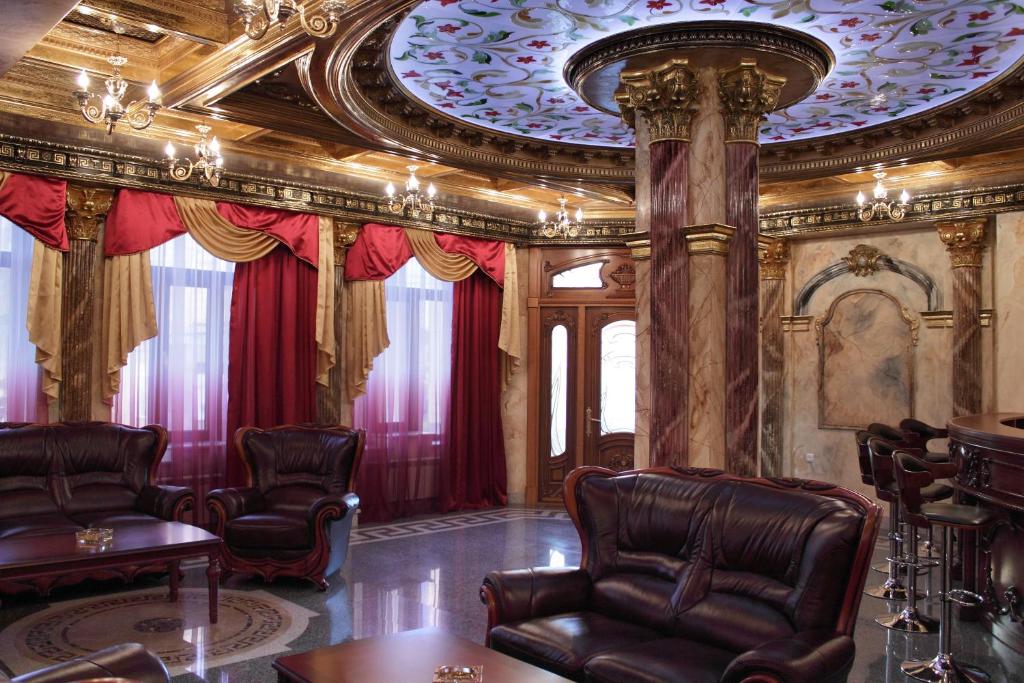 Posezení v ubytování Alexandrapol Palace Hotel