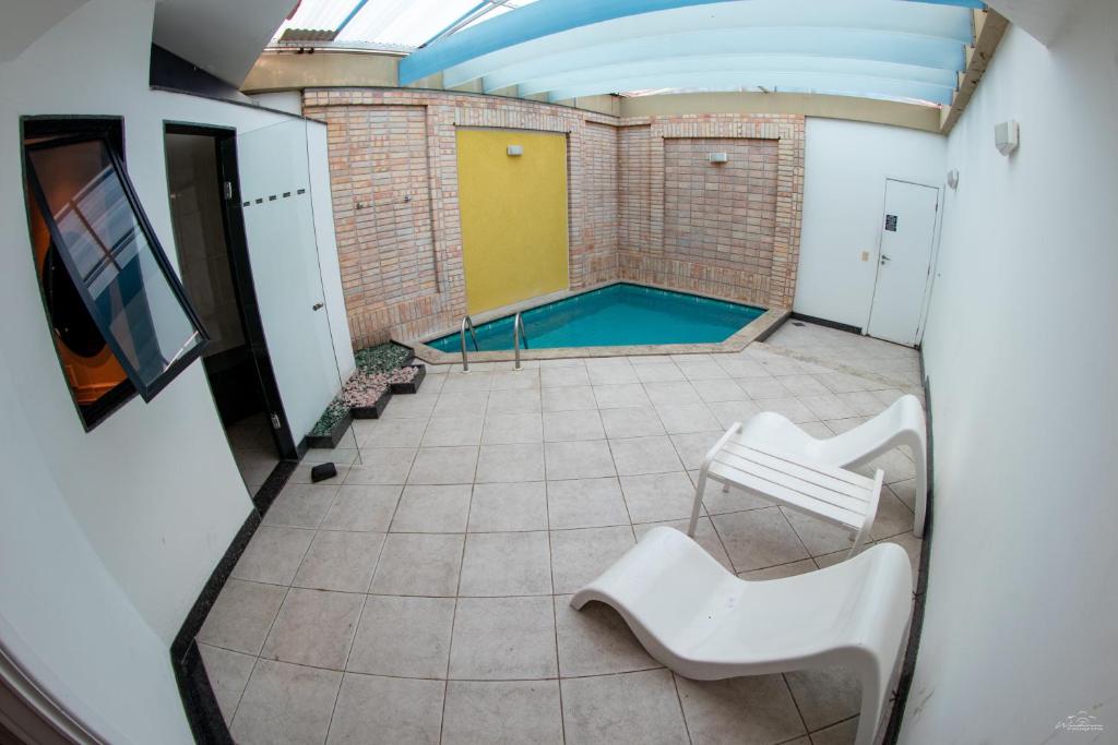  Motel Del Rey