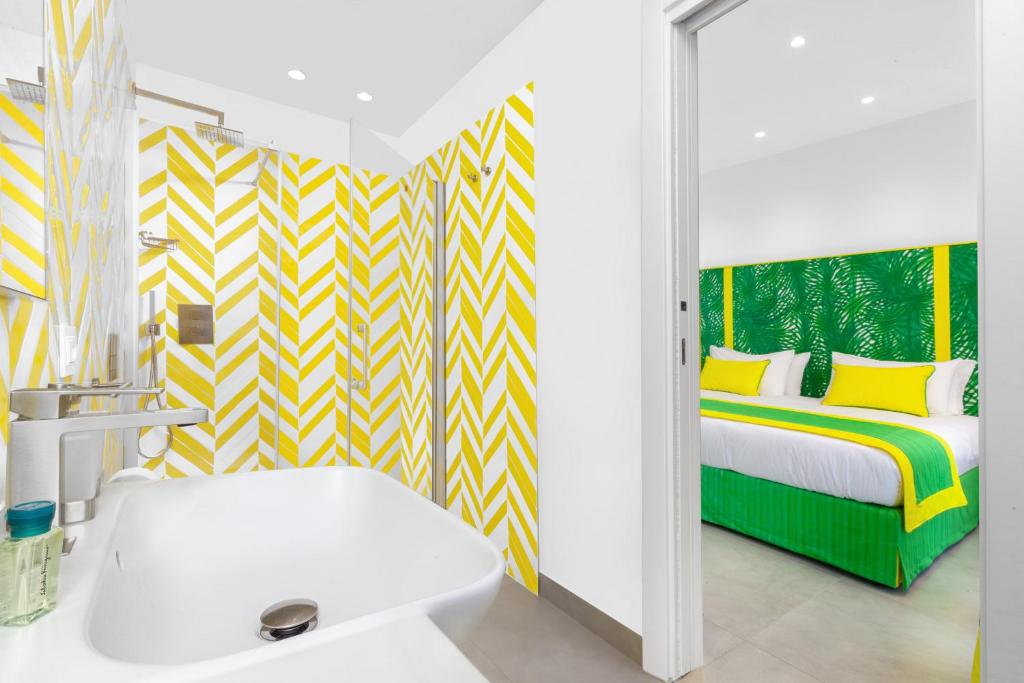 Posteľ alebo postele v izbe v ubytovaní Amore Rentals - Villa del Maggiore