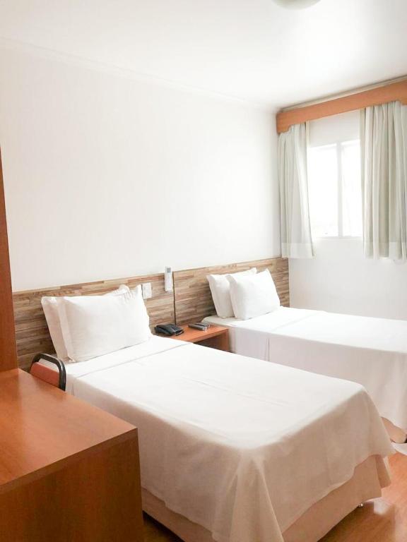  Summit Millian Hotel