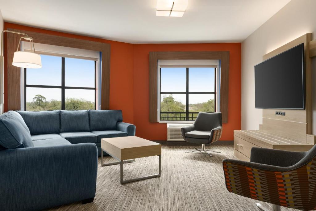 Holiday Inn Express Hotel & Suites Mount Pleasant - Charleston, an IHG Hotel - 