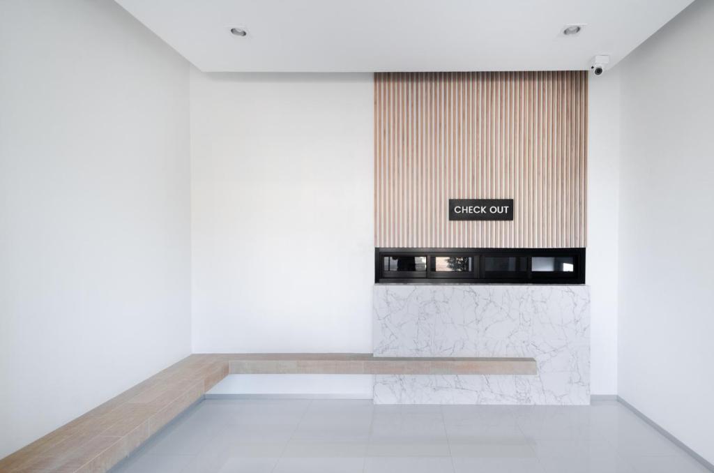 B48 Hotel - Resim 22