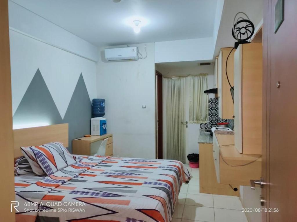 Heri Rooms @ Apt Green Lake View