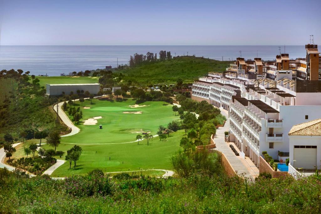 Bossh Apartments Valle Romano Golf & Resort, Estepona, Spain - Booking.com