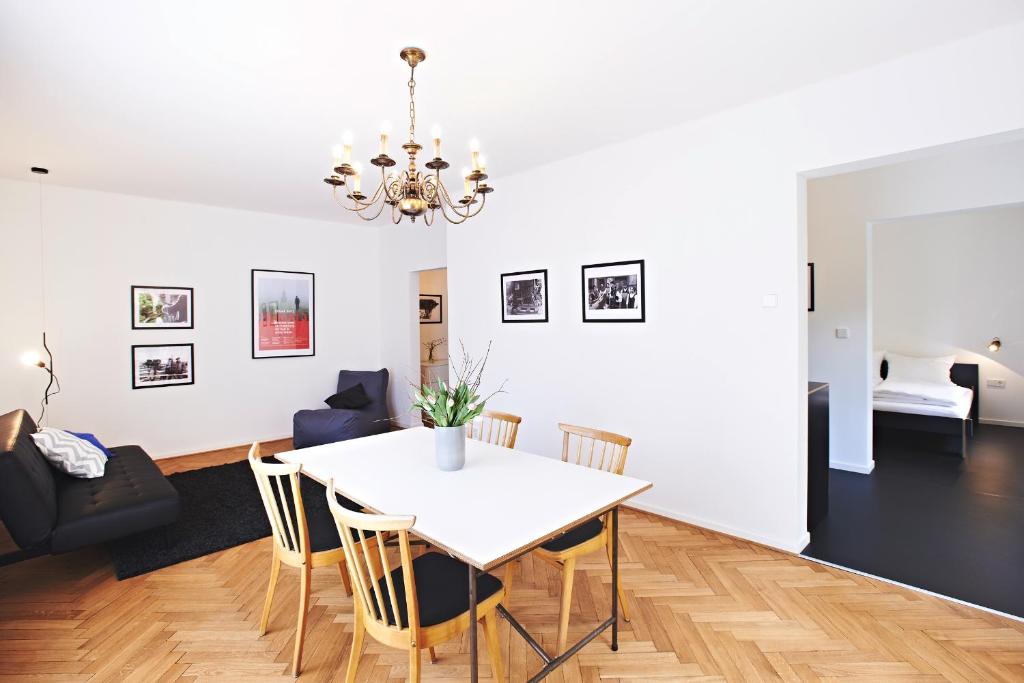 SOON appartements - Apartment With Balcony