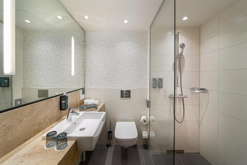 Holiday Inn - Mannheim City - Hauptbahnhof by IHG - Standard Queen Room