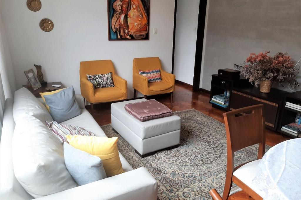  Otimo apartamento no Leblon para até 6 pessoas