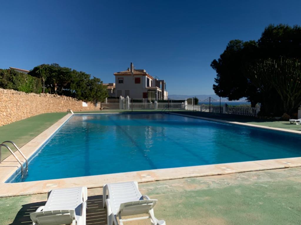 Increible apartamento frente al mar en Alicante, Gran Alacant ...