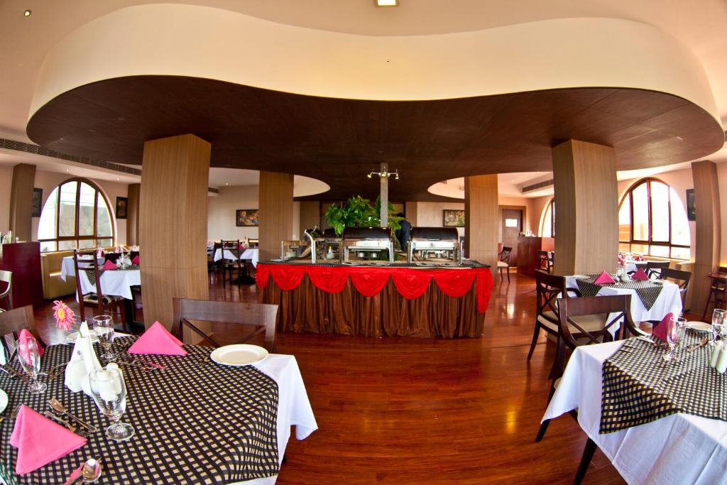Restaurace v ubytování Paramount Tower