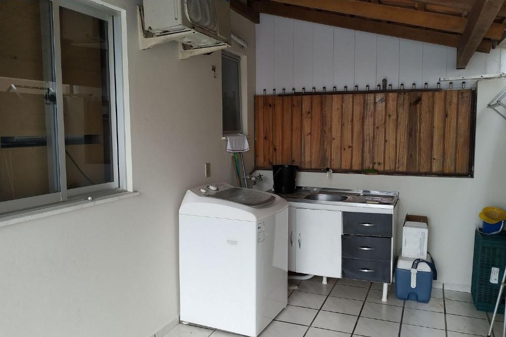  Apartamento em Bombinhas Praia de Bombas para 5 pessoas