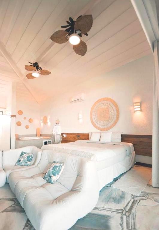  PIER BEACH CLUB
