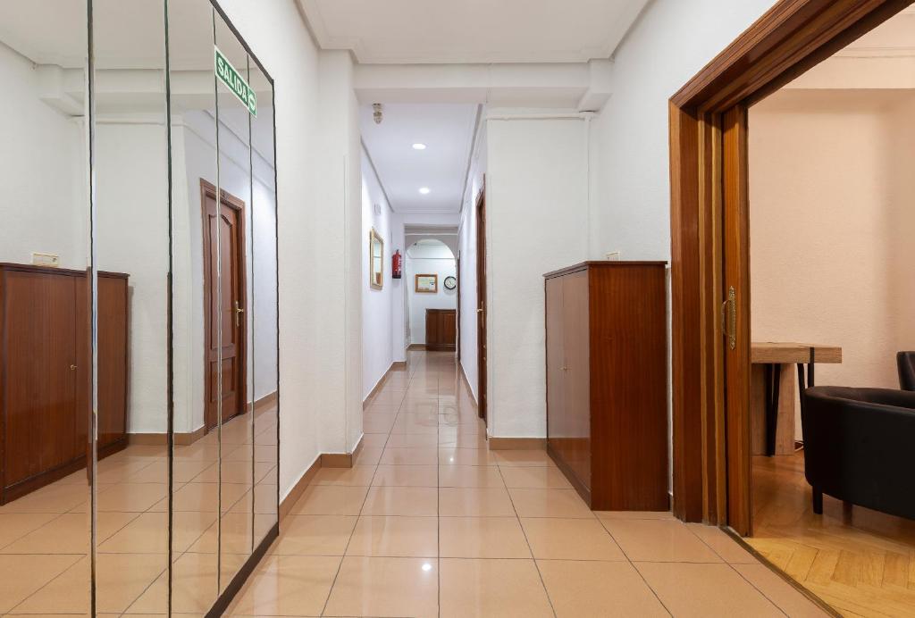 Hostal María Luisa - Resim 27