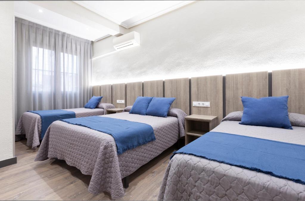 Hostal María Luisa - Resim 26