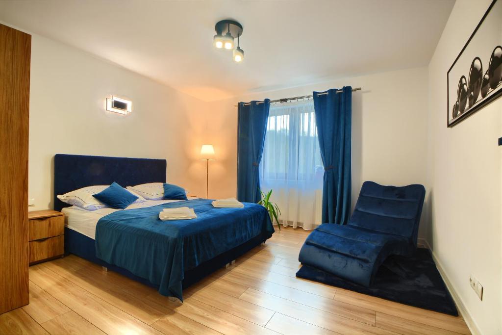 Posteľ alebo postele v izbe v ubytovaní Dom w Milówce - Apartamenty na Kowolu