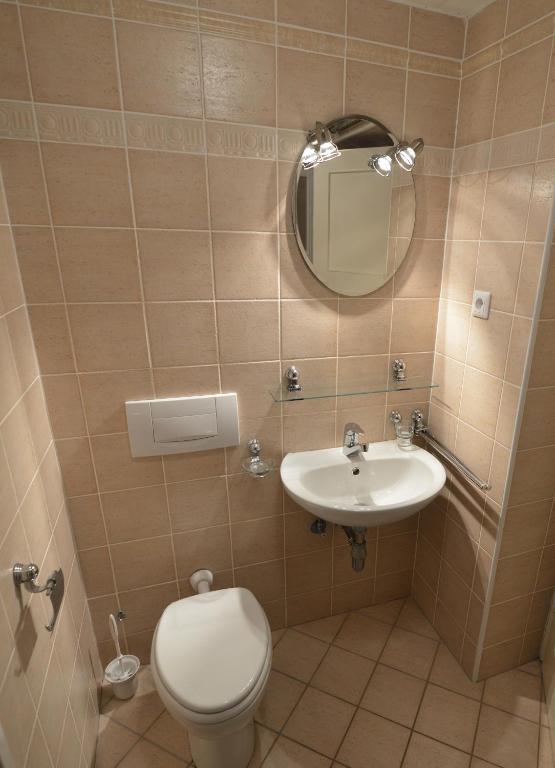 Koupelna v ubytování Villa Elasan