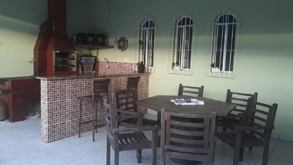  CASA PRAIA PERUÍBE PISCINA