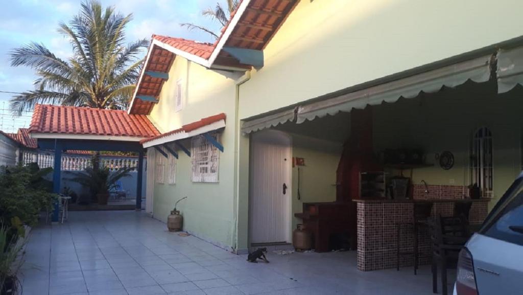  CASA PRAIA PERUÍBE PISCINA