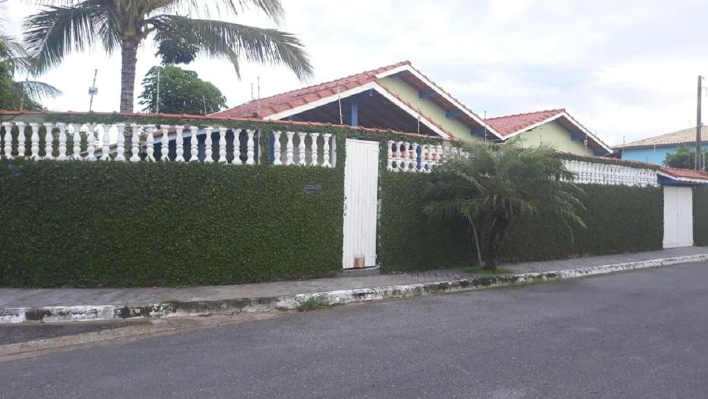  CASA PRAIA PERUÍBE PISCINA