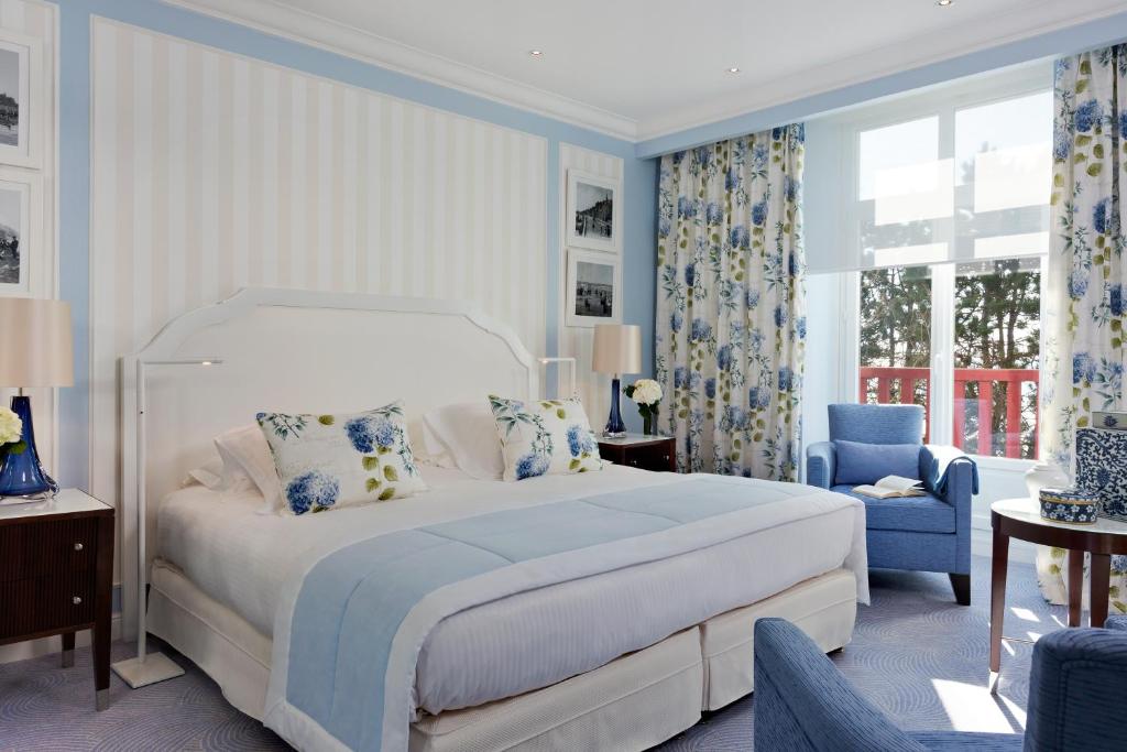 Hôtel Barrière L'Hermitage - Presidential Suite