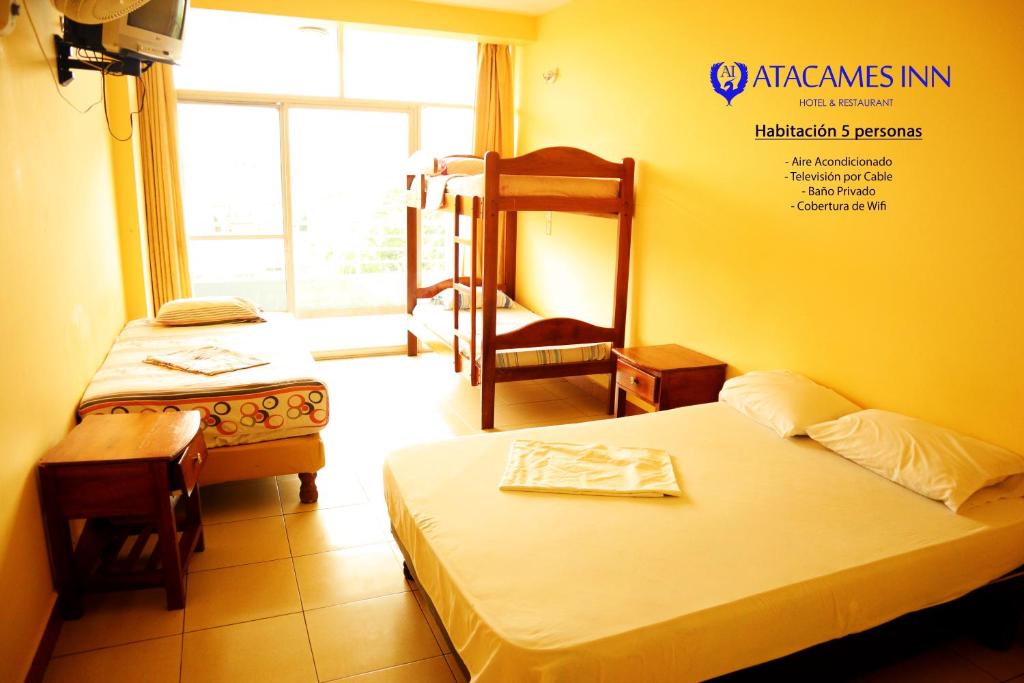 Postel nebo postele na pokoji v ubytování Hotel Atacames Inn