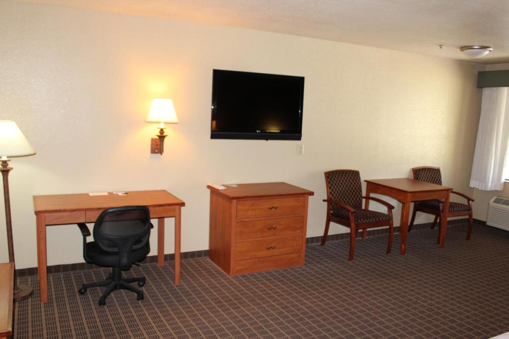 Cajon Pass Inn - Executive King Room - Non Smoking