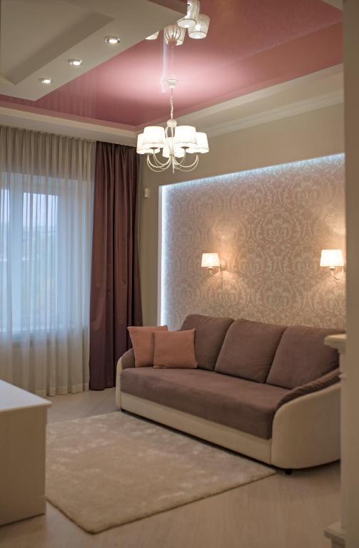 Remarkable Appartments in Town Center - отзывы и видео