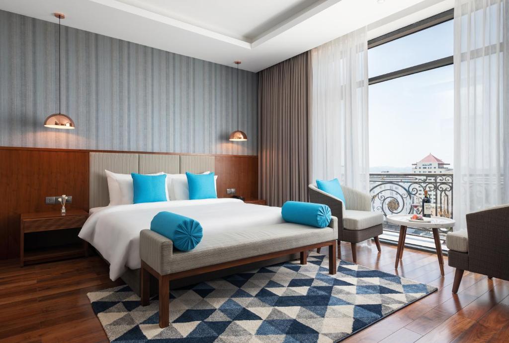 D'Lecia Ha Long Hotel - 3