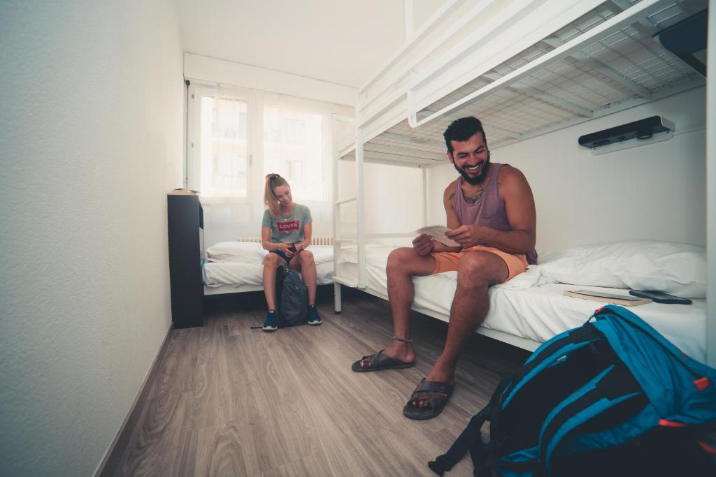 City Hostel Geneva - Resim 12