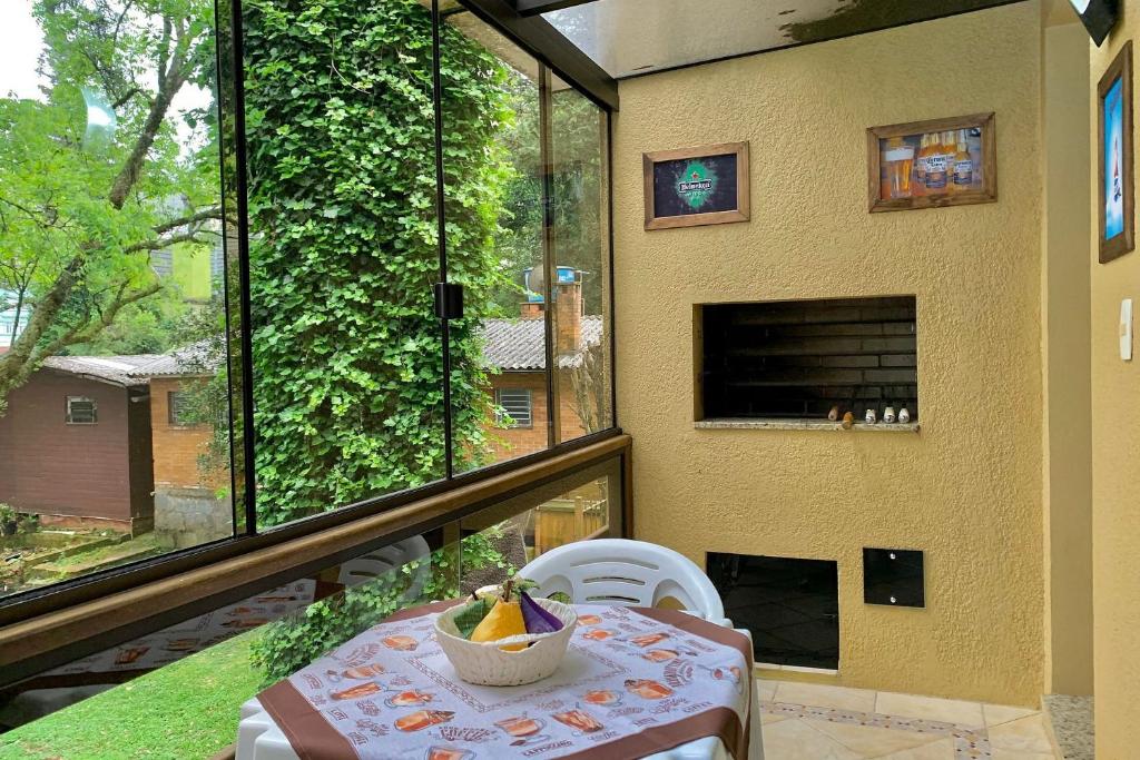 Solar das Orquídeas 201 - Gramado 250 metros da Rua Coberta  Solar das Orquídeas 201 - Gramado 250 metros da Rua Coberta