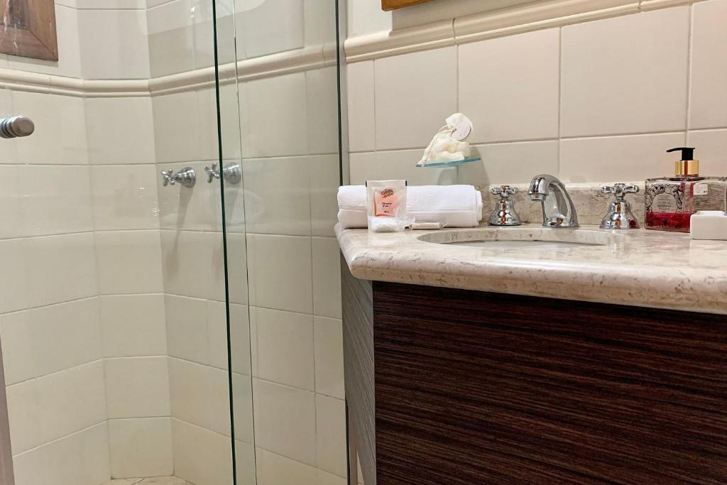 Solar das Orquídeas 201 - Gramado 250 metros da Rua Coberta  Solar das Orquídeas 201 - Gramado 250 metros da Rua Coberta