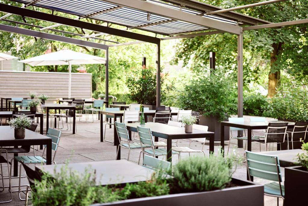 Newstar Hotel (Free Parking) - Resim 29