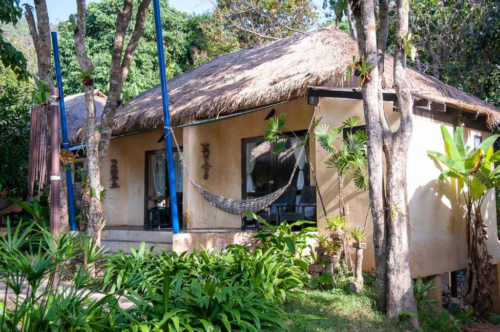 LaLaanta Hideaway Resort - 3