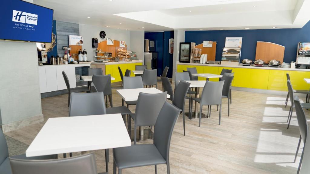 Restaurace v ubytování Holiday Inn Express San Juan Condado by IHG