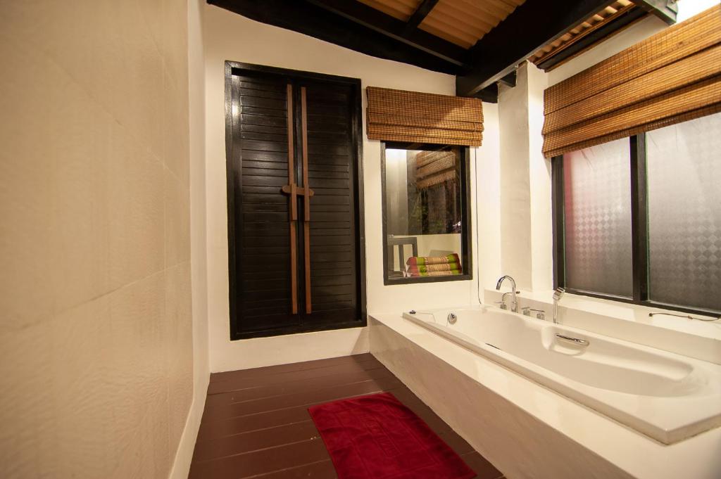 LaLaanta Hideaway Resort - 8