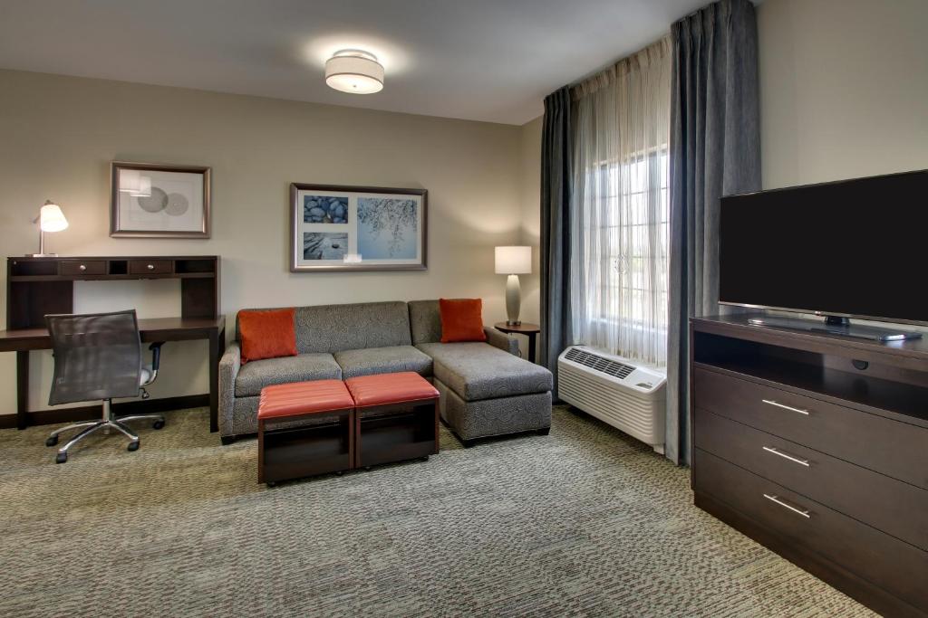 Staybridge Suites - Rock Hill by IHG - Suite De Un Dormitorio Con Cama King